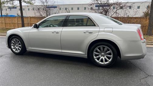 2012 Chrysler 300 Limited