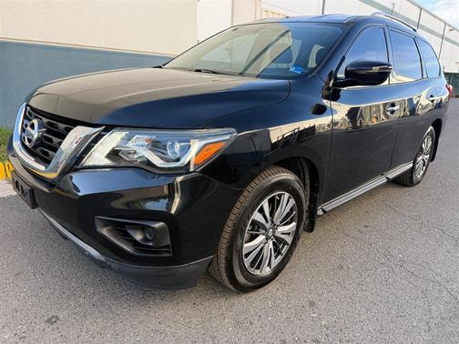 Magnetic Black 2018 Nissan Pathfinder S