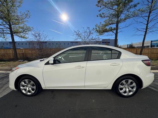 2013 Mazda Mazda3 i SV