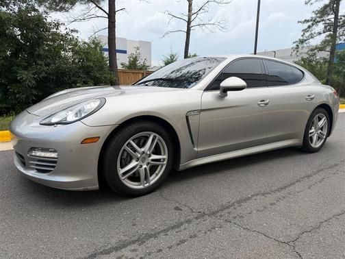2011 Porsche Panamera