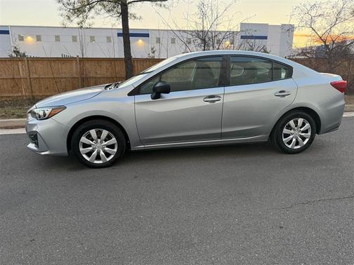 2017 Subaru Impreza 2.0i