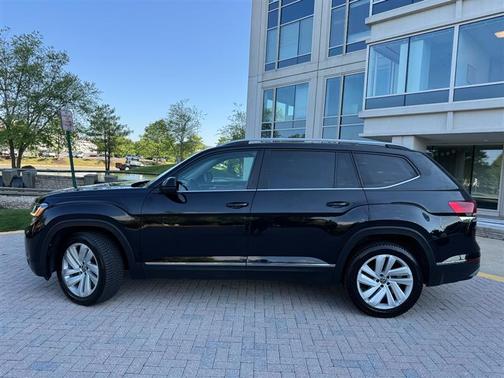Deep Black Pearl Effect 2021 Volkswagen Atlas 3.6L SEL