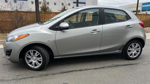 2011 Mazda Mazda2 SPORT/TOURING