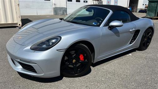 GT Silver Metallic 2018 Porsche 718 Boxster Base