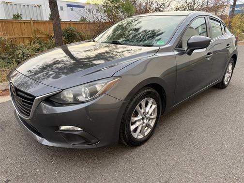 2016 Mazda Mazda3 i Sport