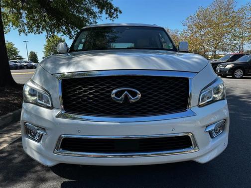2017 INFINITI QX80 