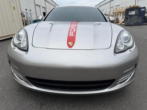 2011 Porsche Panamera