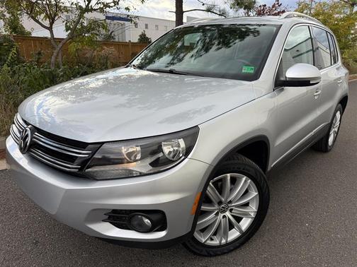 2013 Volkswagen Tiguan S/S W/SUNROOF/SE/SE W/SUNROOF&NAV/SEL