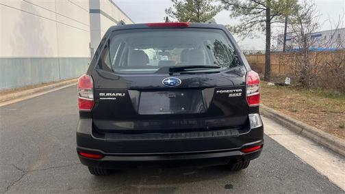 2016 Subaru Forester 2.5i