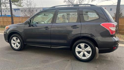 2016 Subaru Forester 2.5i