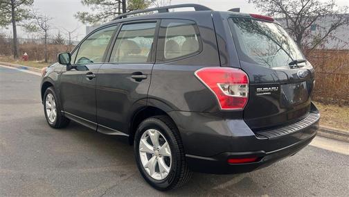 2016 Subaru Forester 2.5i