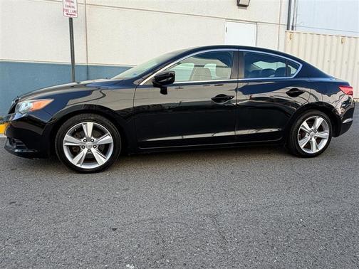 Crystal Black Pearl 2013 Acura ILX 2.4L Premium
