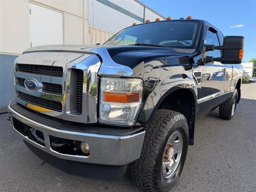 Black 2009 Ford F-250 Super Duty