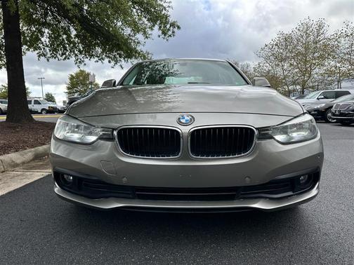 2016 BMW 320 i xDrive