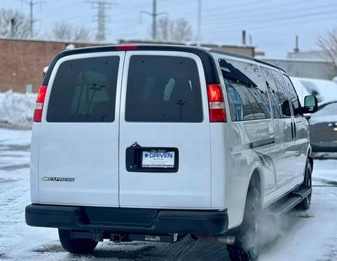 2022 Chevrolet Express 3500 RWD 3500 155' LS