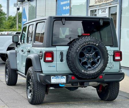 Earl Clearcoat 2023 Jeep Wrangler 4xe Willys