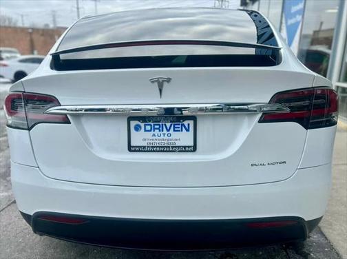 2021 Tesla Model X Long Range Plus AWD