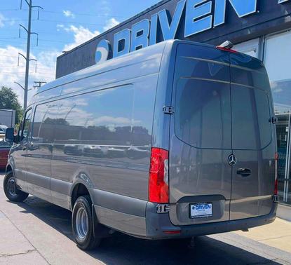 2022 Mercedes-Benz Sprinter 4500 4500 High Roof V6 170' Extended RWD