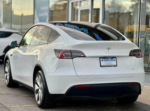2021 Tesla Model Y Long Range AWD