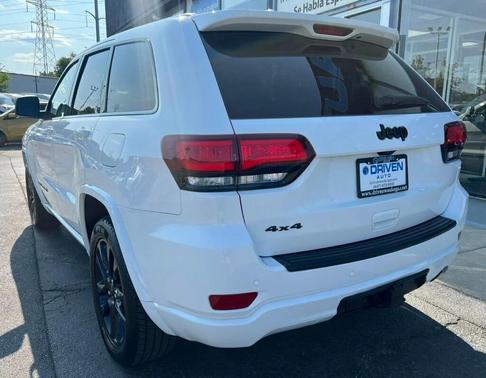 2021 Jeep Grand Cherokee Laredo