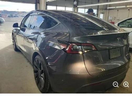 2023 Tesla Model Y Performance AWD