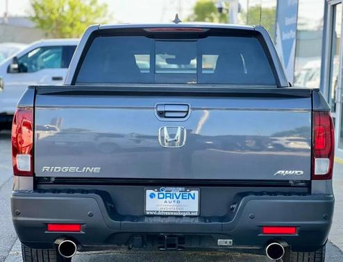 Modern Steel Metallic 2022 Honda Ridgeline RTL-E