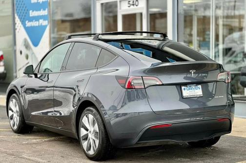 2023 Tesla Model Y Long Range AWD