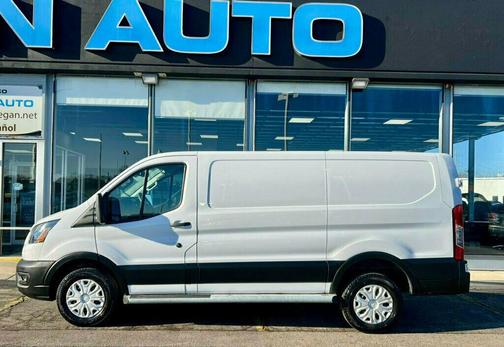 2024 Ford Transit-250 Base