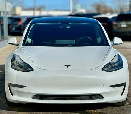 2019 Tesla Model 3 Standard Range