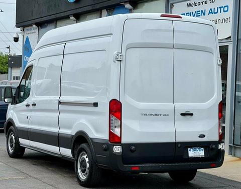 2017 Ford Transit-350 Base