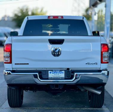2024 RAM 2500 Big Horn 4x4 Crew Cab 6'4' Box