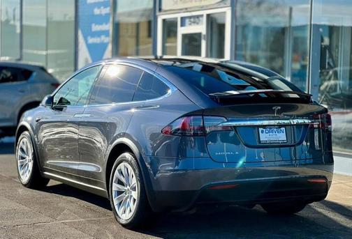 2017 Tesla Model X 75D AWD