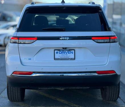 2022 Jeep Grand Cherokee 4xe Base