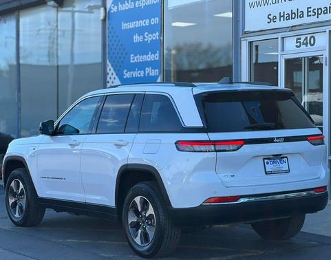 2022 Jeep Grand Cherokee 4xe Base