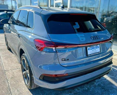2024 Audi Q4 e-tron Premium Plus 50 quattro