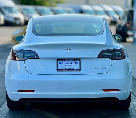 2019 Tesla Model 3 Performance