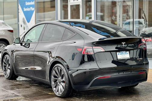 2024 Tesla Model Y Performance AWD