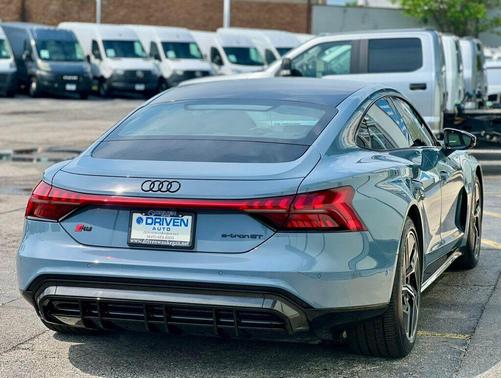 Kemora Gray Metallic 2024 Audi RS e-tron GT quattro