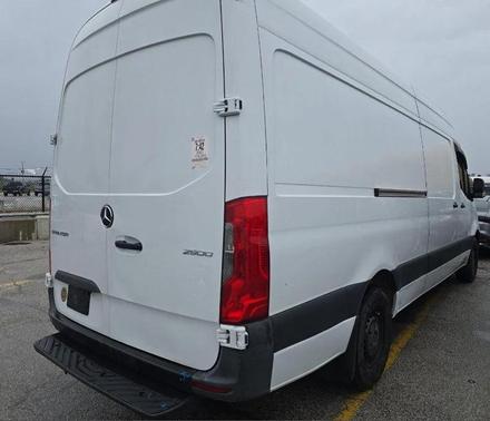 Arctic White 2021 Mercedes-Benz Sprinter 2500 High Roof
