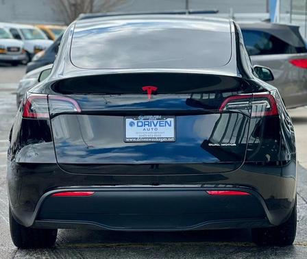 Solid Black 2024 Tesla Model Y Long Range AWD