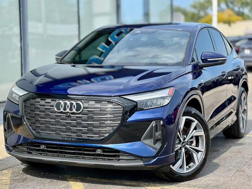 2024 Audi Q4 e-tron Sportback Premium 55 quattro