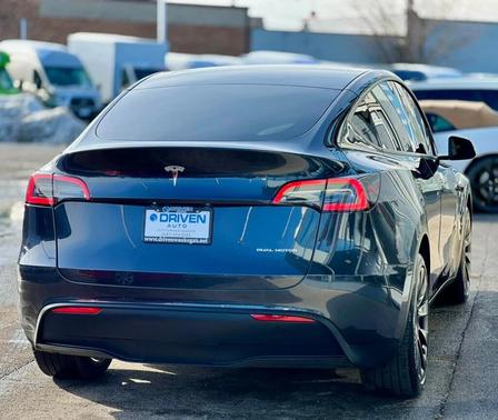2024 Tesla Model Y Long Range AWD