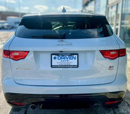 2017 Jaguar F-PACE S