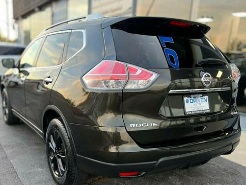 2015 Nissan Rogue S