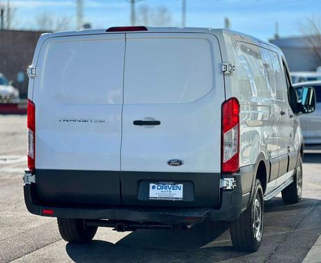 2015 Ford Transit-250 Base