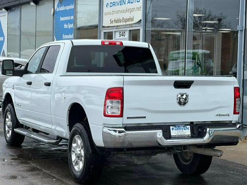 2024 RAM 2500 Big Horn 4x4 Crew Cab 6'4' Box