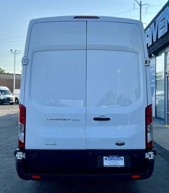 Oxford White 2016 Ford Transit-250 Base