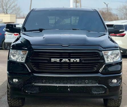 Diamond Black Crystal Pearlcoat 2019 RAM 1500 Big Horn