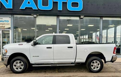 2024 RAM 2500 Big Horn 4x4 Crew Cab 6'4' Box