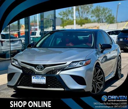 Celestial Silver/Midnight Black Metallic 2020 Toyota Camry XSE